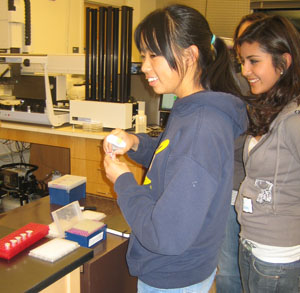 UCSC hosts science conference for girls on Saturday, October 9
