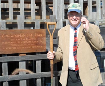 Sam Farr to speak at UCSC reception for exhibit on sustainable agriculture and organic farming