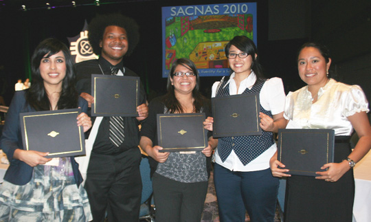 UCSC students earn awards at SACNAS national conference