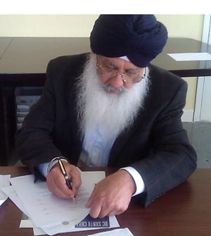UCSC receives $247,000 gift to support Sikh and Punjabi Studies program