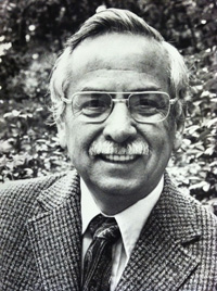 Microbiologist and UCSC administrator Eugene Cota-Robles dies at age 86