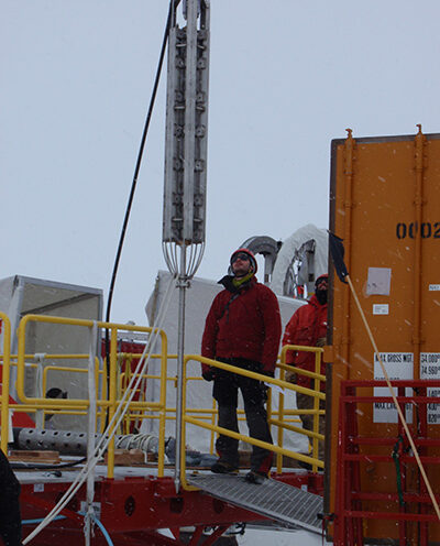 Study finds surprisingly high geothermal heating beneath West Antarctic Ice Sheet