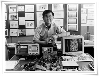 Steve Kang celebrates a career of seizing challenges