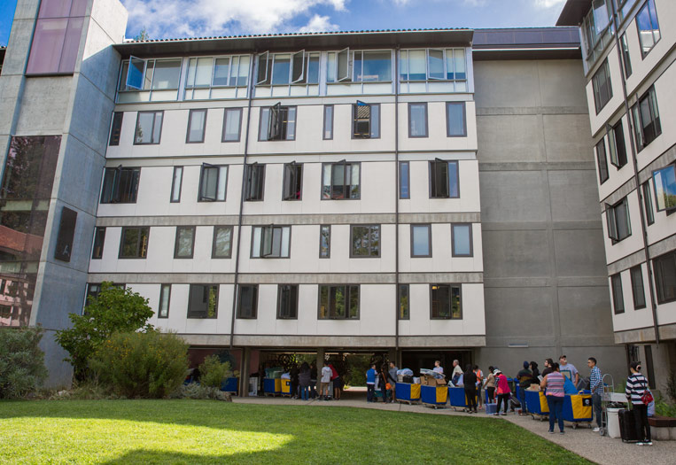 Porter move-in line