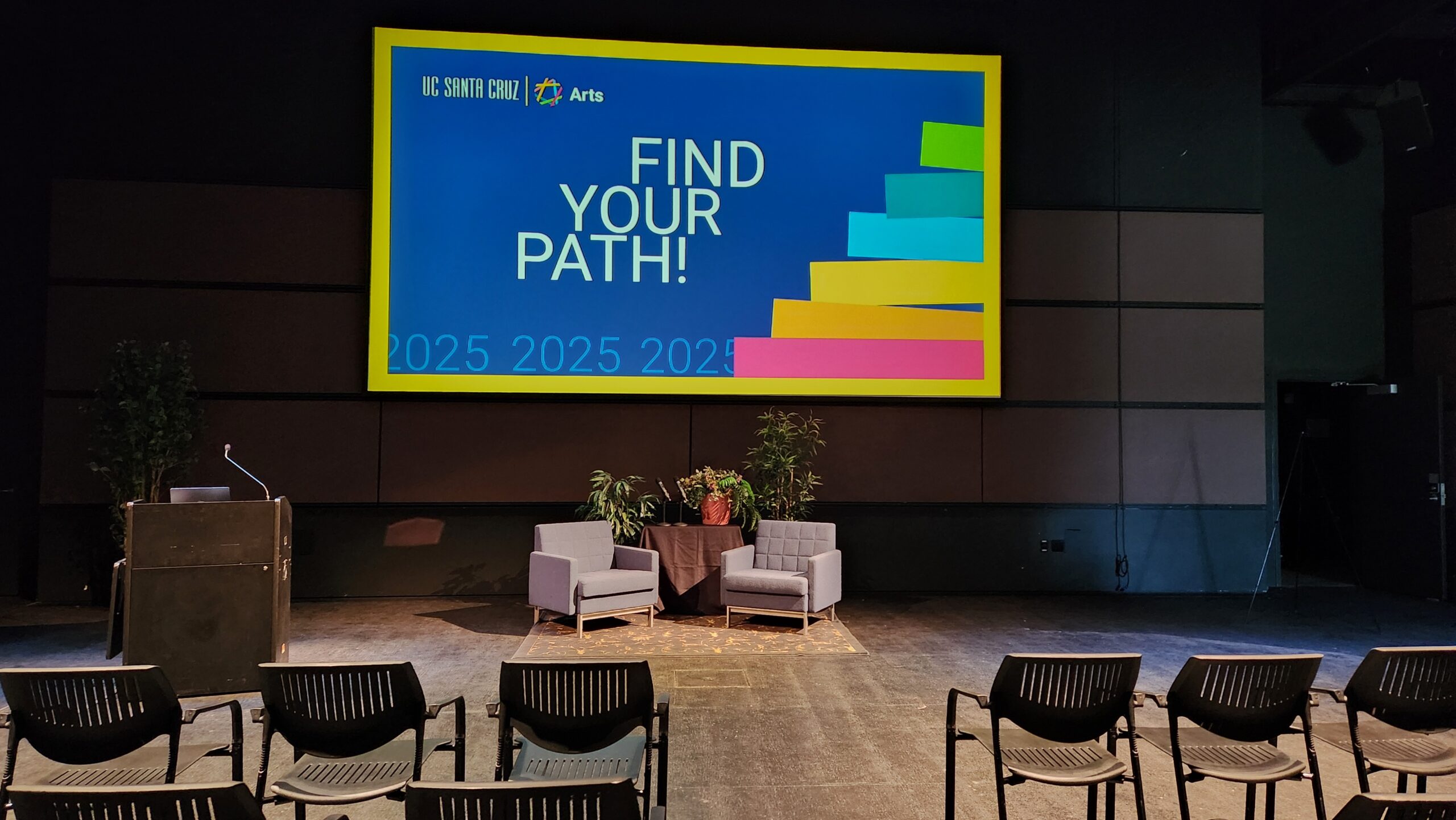 find your path screen with empty chairs