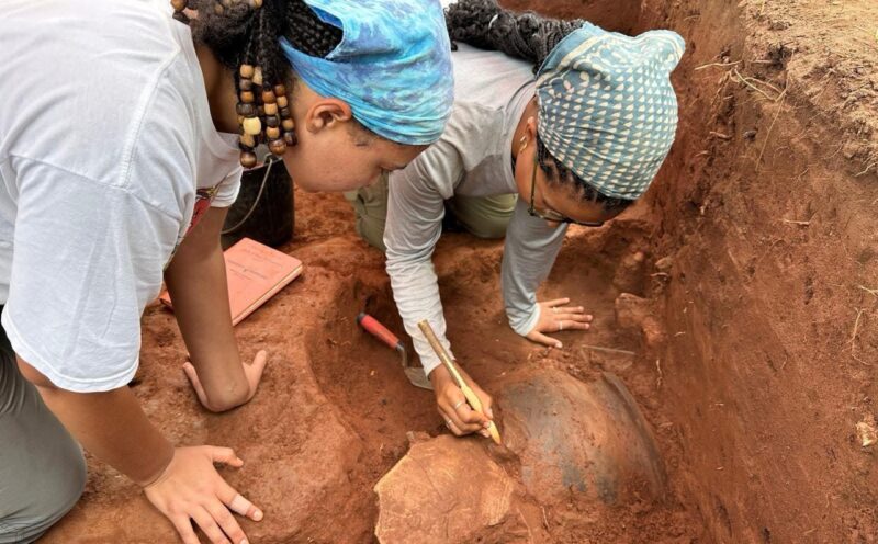 Students in summer field school unearth artifacts and a new passion for archaeology