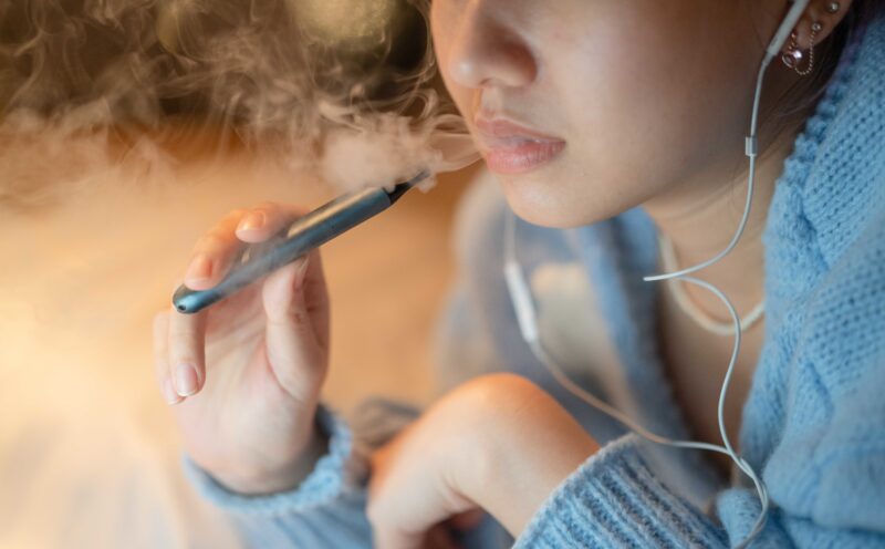 Nicotine exposure during pregnancy increases flu severity later in life